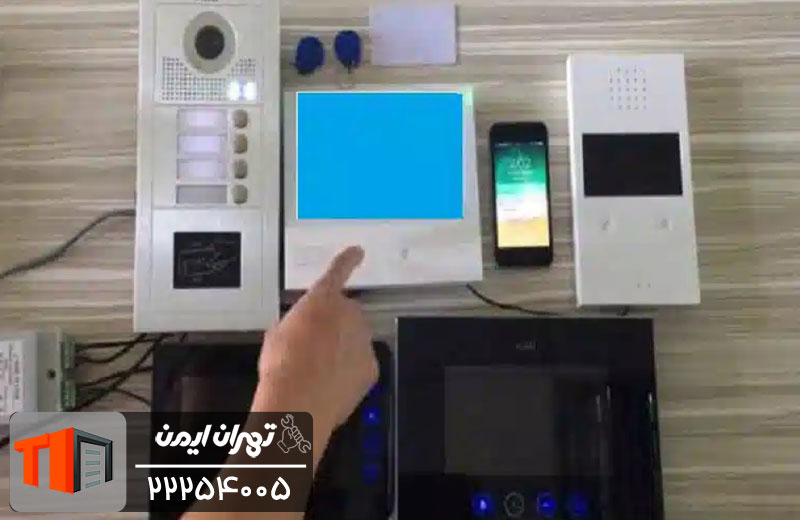 انتخاب نمایندگی تعمیر آیفون تصویری در اندیشه